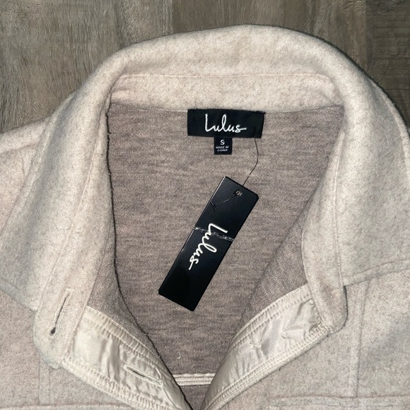 Lulus Shacket - Picture 2 of 4